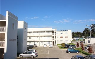 2 Bedroom Apartment in Nuutgevonden