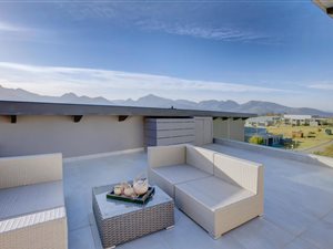 4 Bed House in Welgelegen Estate