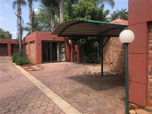 3 Bed House in Montana Tuine