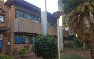 174 m² Office Space in Empangeni