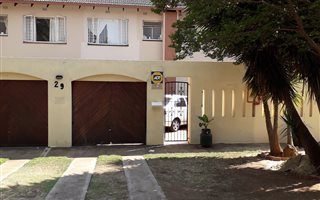 3 Bedroom Duplex in Windsor West