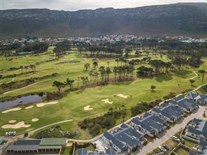 4 Bed House in Fernkloof Estate