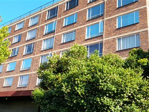 3 Bed Apartment in Wonderboom South