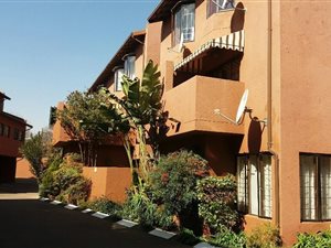 2 Bed Townhouse in Buurendal