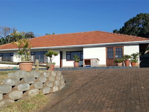 4 Bed House in Umzumbe