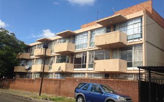2 Bedroom Apartment in Bellevue