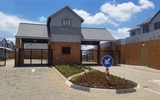 2 Bedroom Apartment in Blue Hills