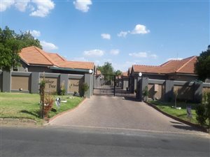 2 Bed Townhouse in Three Rivers