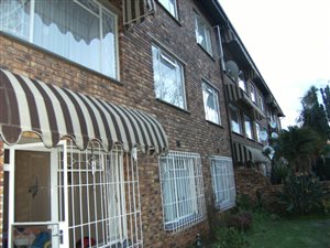 3 Bed Apartment in Berton Park