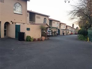 3 Bed Duplex in Albertville