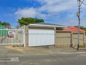 3 Bed House in Kensington