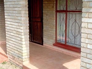 3 Bed House in Phuthaditjhaba
