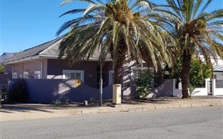 3 Bedroom House in Calvinia