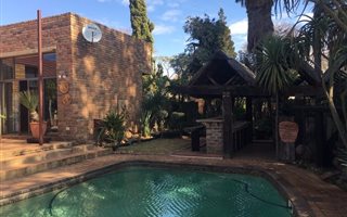 2 Bedroom House in Nimrod Park