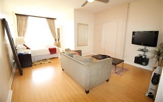 Studio Apartment in Illovo