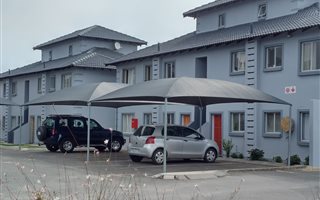 2 Bedroom Townhouse in Crystal Park