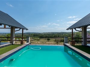 657 m² Farm in White River AH