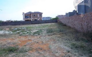 942 m² Land available in Helderwyk