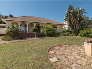 3 Bed House in Briza
