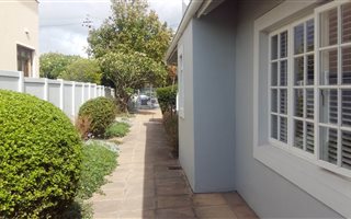 6 Bedroom House in Rondebosch