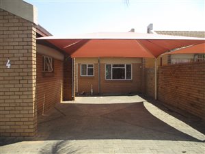 2 Bed Townhouse in Lydenburg