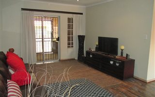 3 Bedroom Townhouse in Amberfield Manor
