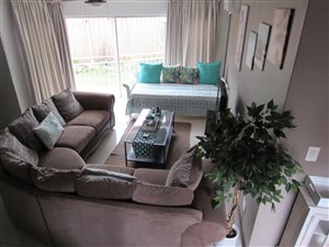 2 Bed Townhouse in Rietfontein