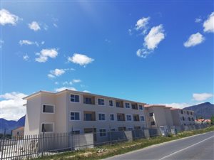 1 Bed Apartment in Paarl