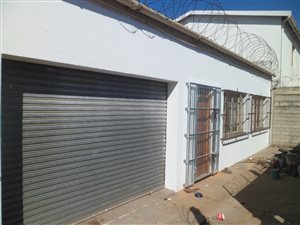 250 m² Industrial space in Braelyn