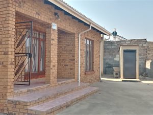 3 Bed House in Commercia