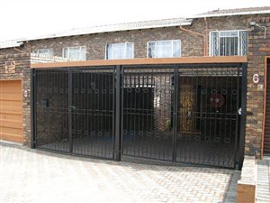 3 Bed Townhouse in Windsor East