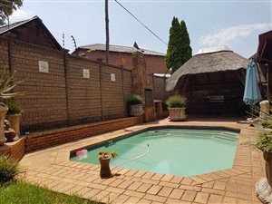 3 Bedroom Cluster in Impala Park