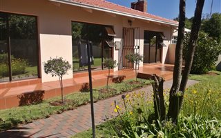 183 m² Office Space in Northmead