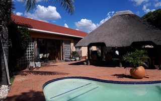 3 Bedroom House in Highway Gardens