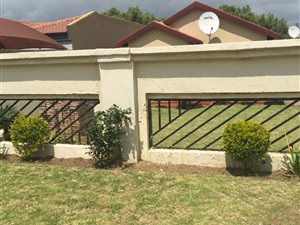 5 Bed House in Birch Acres