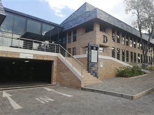263 m² Office Space in Hurlingham