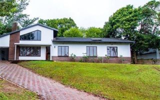 4 Bedroom House in Cowies Hill Park