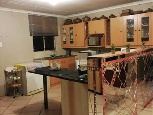 2 Bed House in Mohadin