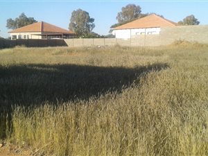 450 m² Land available in Kimdustria