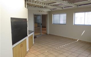 3 Bedroom Apartment in Durbanville Central