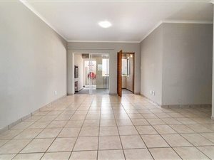 3 Bed Apartment in Paarl