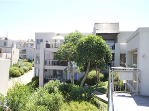 4 Bed Apartment in Cutty Sark