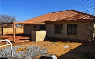 3 Bedroom House in Meyerton South