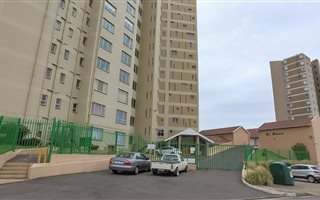 2 Bedroom Apartment in Doonside