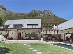 5 Bed House in Bokkemanskloof