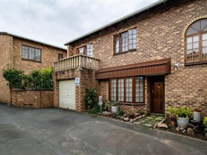 3 Bed Duplex in Pinetown Central