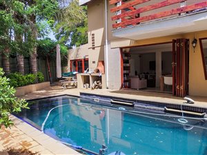 4 Bed House in Aston Manor