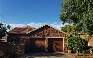 3 Bedroom Townhouse in Eldo Park