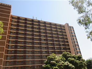 1 Bed Flat in Weavind Park