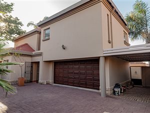 3 Bed Cluster in Rietvalleirand